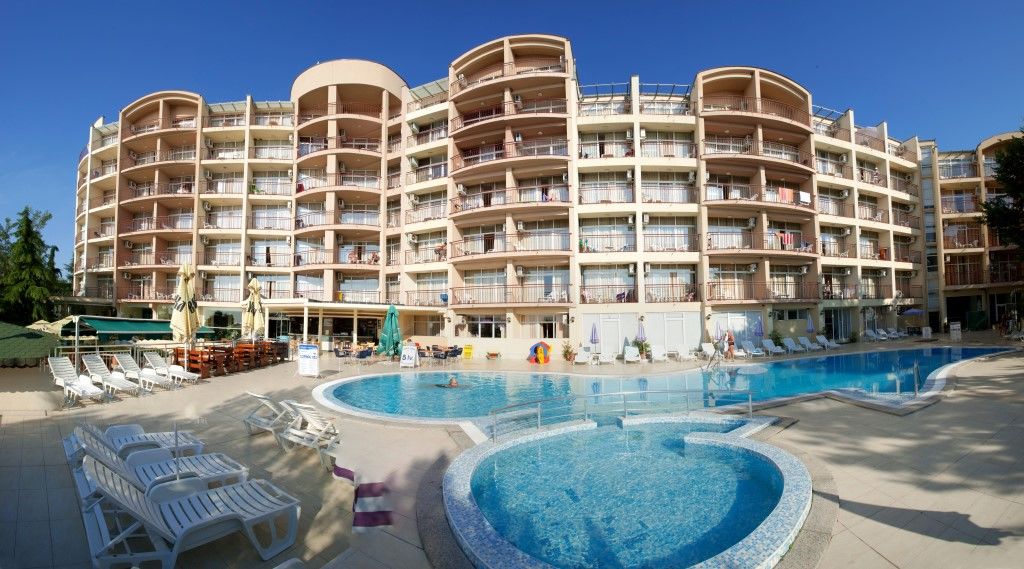 Luna 4* Golden Sands